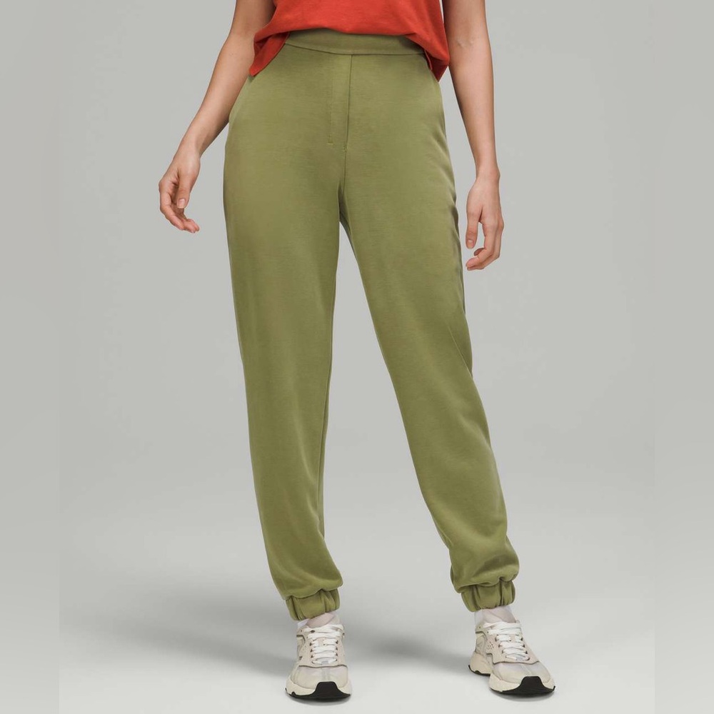 Lululemon Softstreme Relaxed High-Rise Pant in Bronze Green